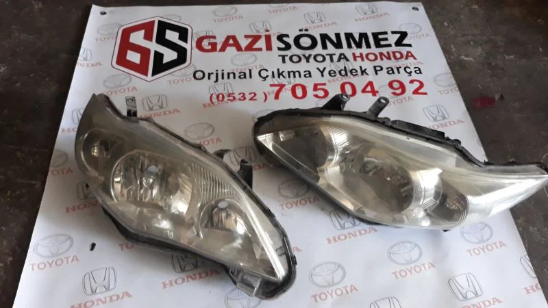 2012 Toyota Corolla Çıkma Far