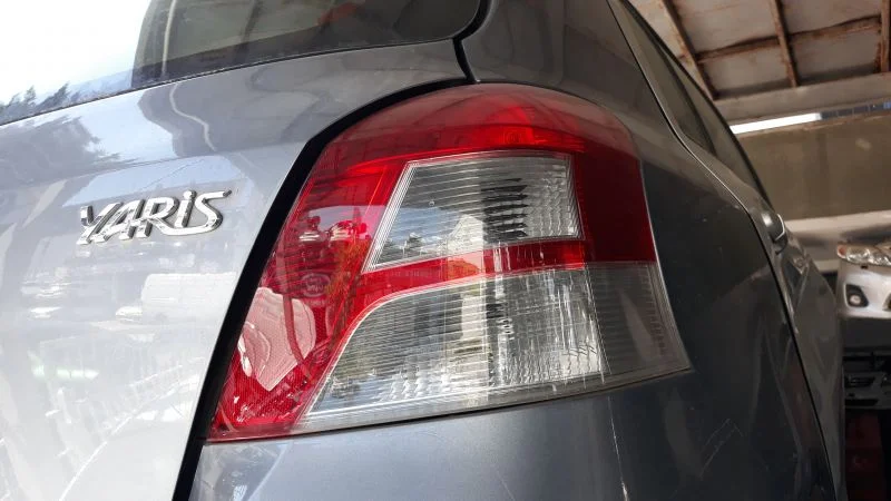 2012 Toyota Yaris Çıkma Sağ Stop