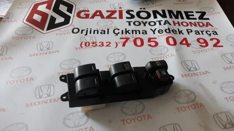 2005-2007 Toyota Corolaa 4'lü Cam Düğmesi