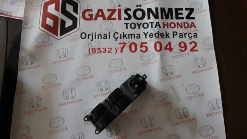 2007-2013 Toyota Corolla 4'lü Cam Düğmesi