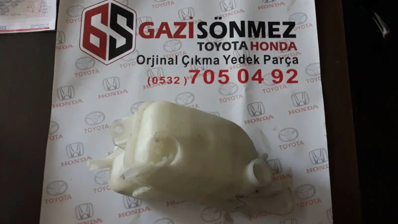 2009-2013 Toyota Corolla Radyötör Yedek Su Bidonu