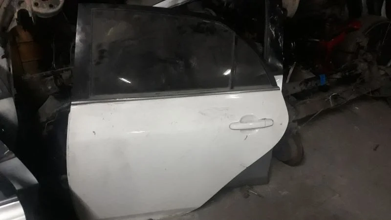 2007-2011 Toyota Corolla Çıkma Sağ Arka Kapı