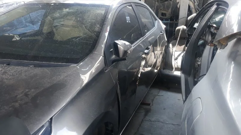 2014-2018 Toyota Corolla Çıkma Sol Kapı