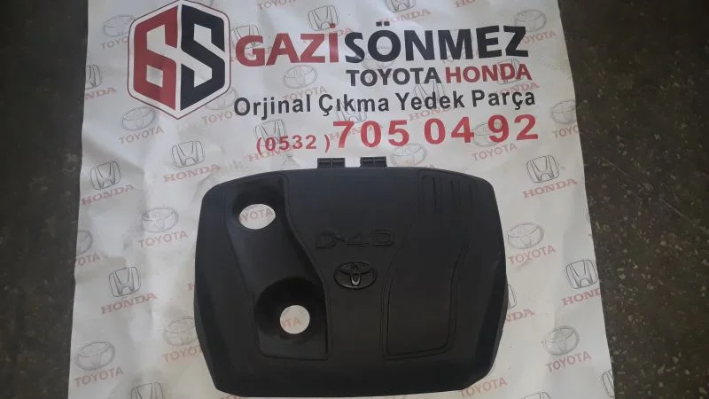 2013-2018 Toyota Corolla Motor Üst Kapağı