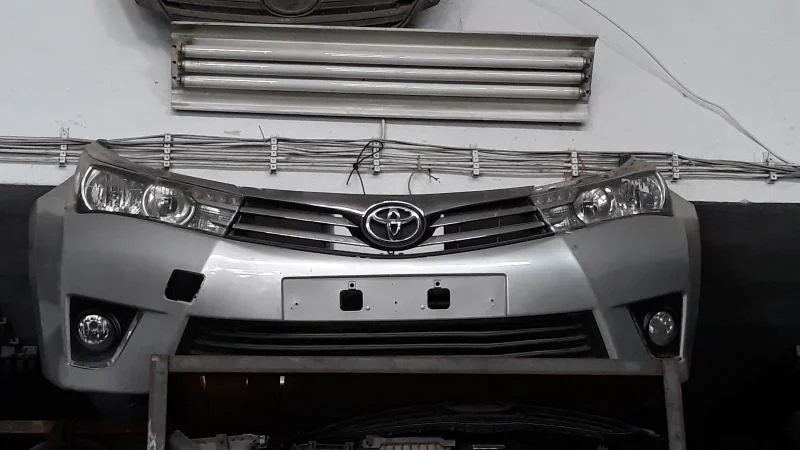 2013-2015 Toyota Corolla Çıkma Ön Tampon