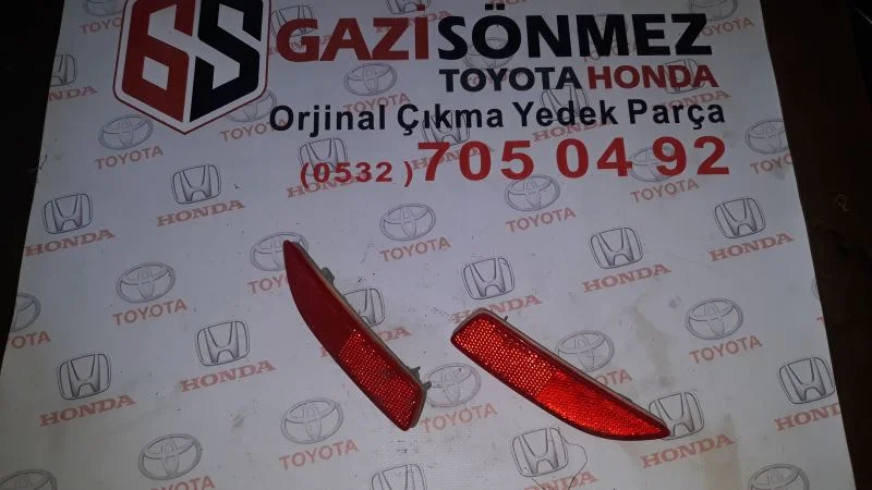 2015-2019 Toyota Corolla Arka Tampon Kedi Gözü