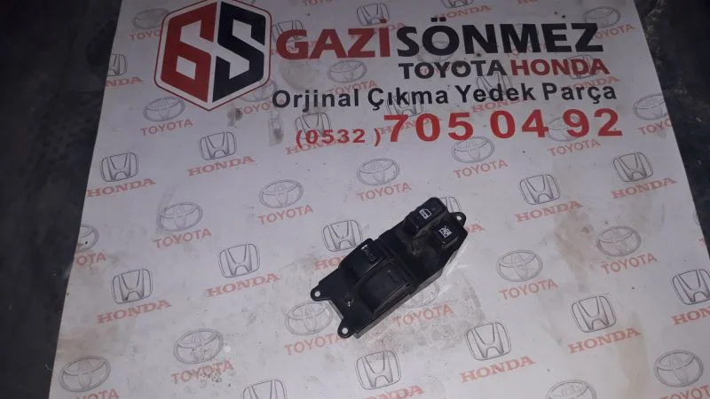 2009-2014 Toyota Corolla 2'lü Cam Düğmesi