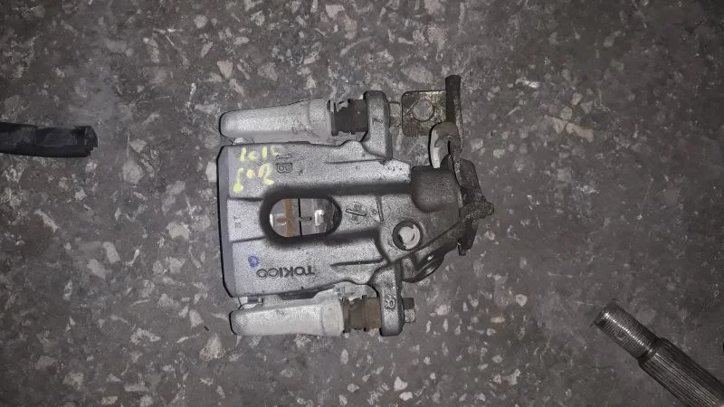 2007-2010 Toyota Corolla Çıkma Benzinli Arka Fren Merkezi
