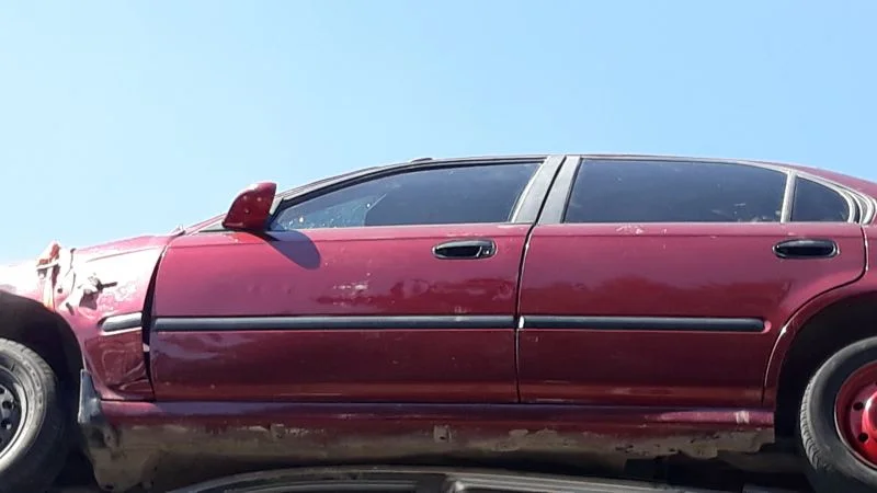 1995-1999 Honda Civic İes Çıkma Sol Ön Kapı