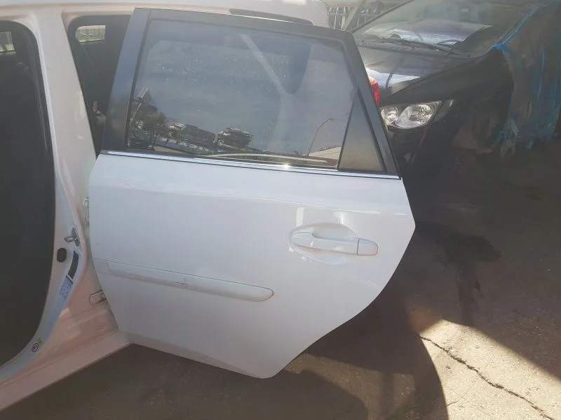 2013-2016 Toyota Auris Çıkma Sol Arka Kapı