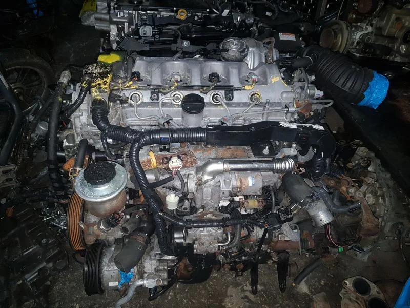 Toyota Avensis 2ad Çıkma Motor