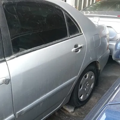 Toyota Corolla Sol Arka Kapı Çıkma 