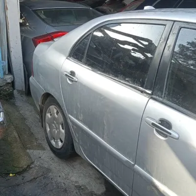 Toyota Corolla Çıkma Sağ Arka Kapı 2006