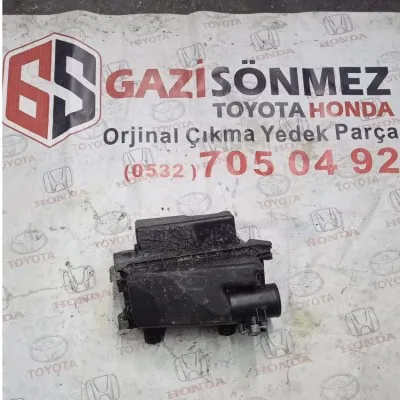 Toyota Yaris 1.33 Hava Filtre Kutusu Toyota