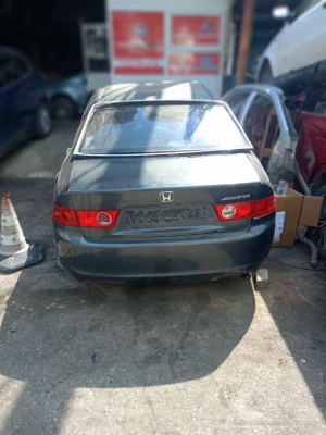2004 Honda accord bagaj kapağı